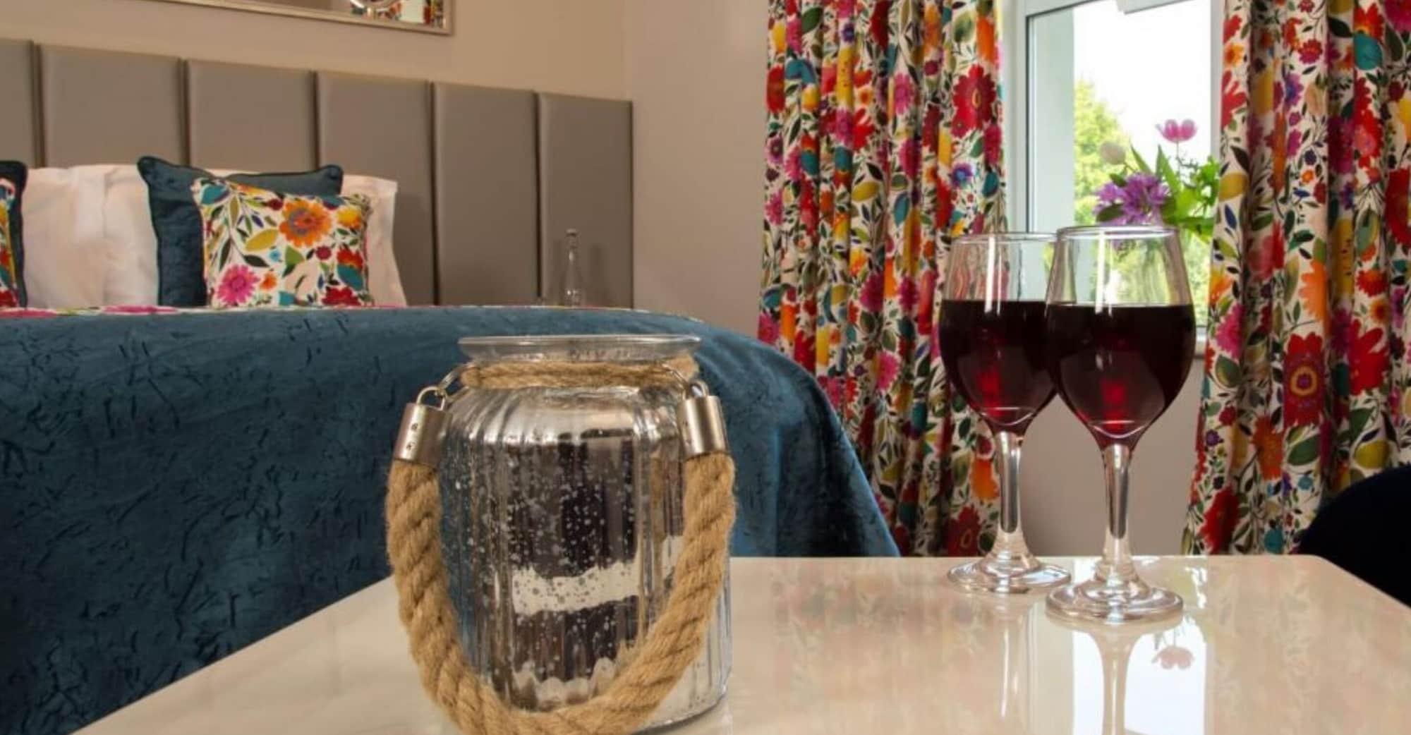Cork'S Vienna Woods Hotel & Villas Екстер'єр фото