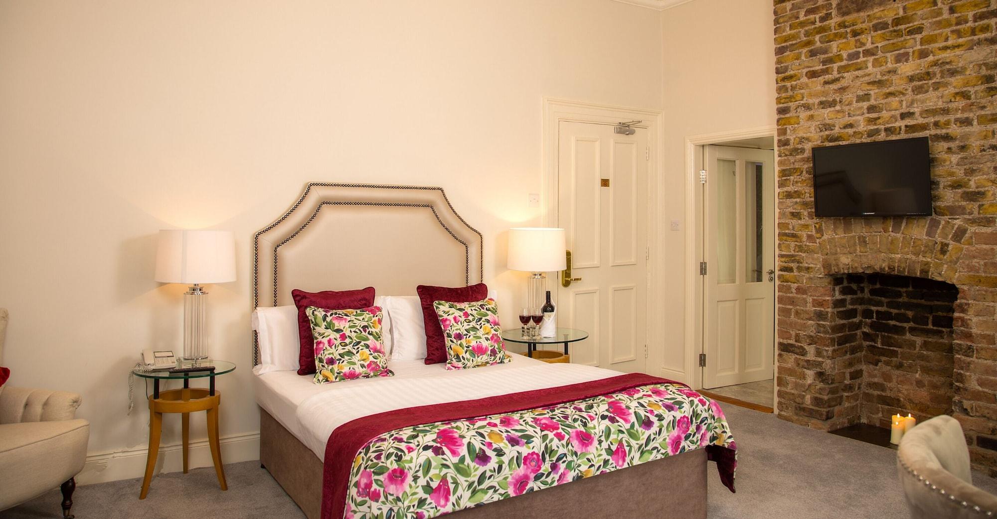 Cork'S Vienna Woods Hotel & Villas Екстер'єр фото