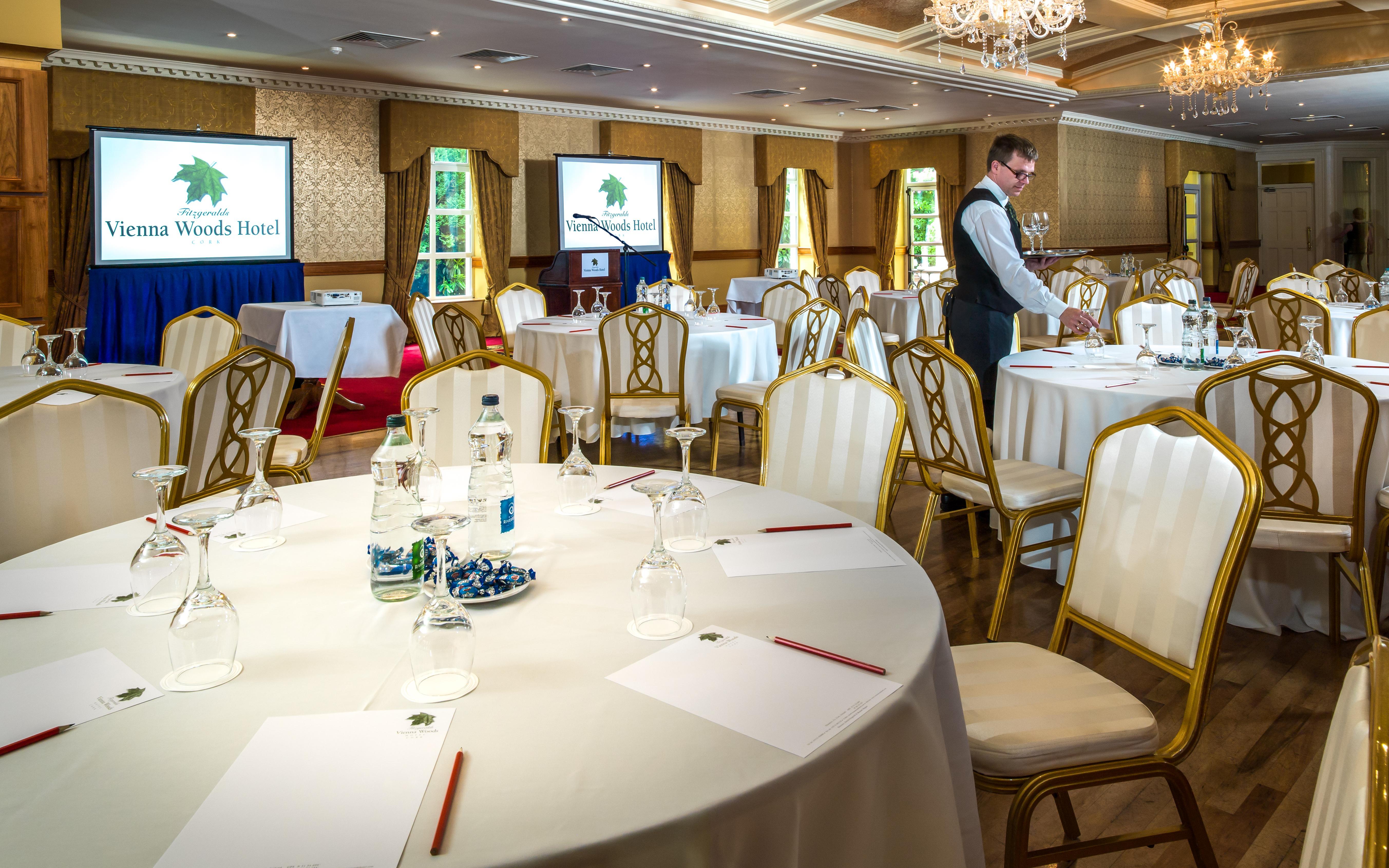 Cork'S Vienna Woods Hotel & Villas Екстер'єр фото